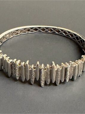 925 SS Textured Spike Diamond Bangle Bracelet 7” 21.5 Gr - Women's Jewelry
